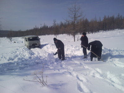 Едем по зимнику в командировку.jpg